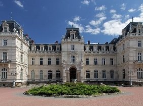 Невижимость в Нерухомість у Львові